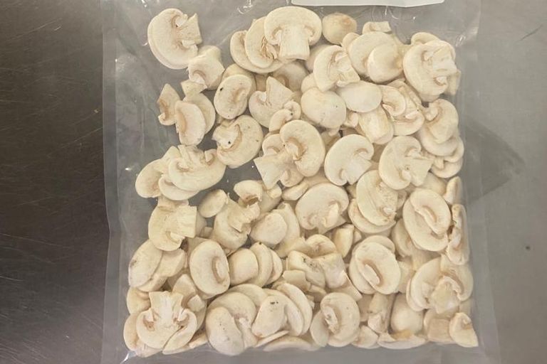 SLICED MUSROOMS